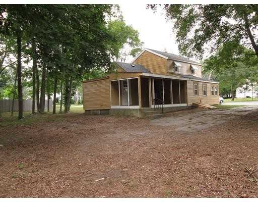 95 Sumner St - Photo 3 of 14