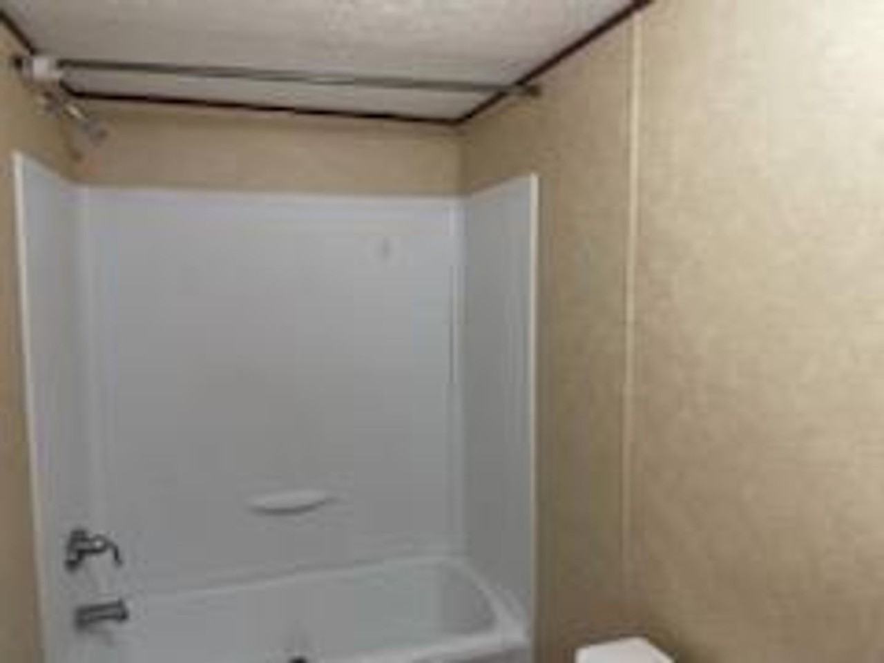 Dickinson Mobile Home Park - Photo 3 of 28