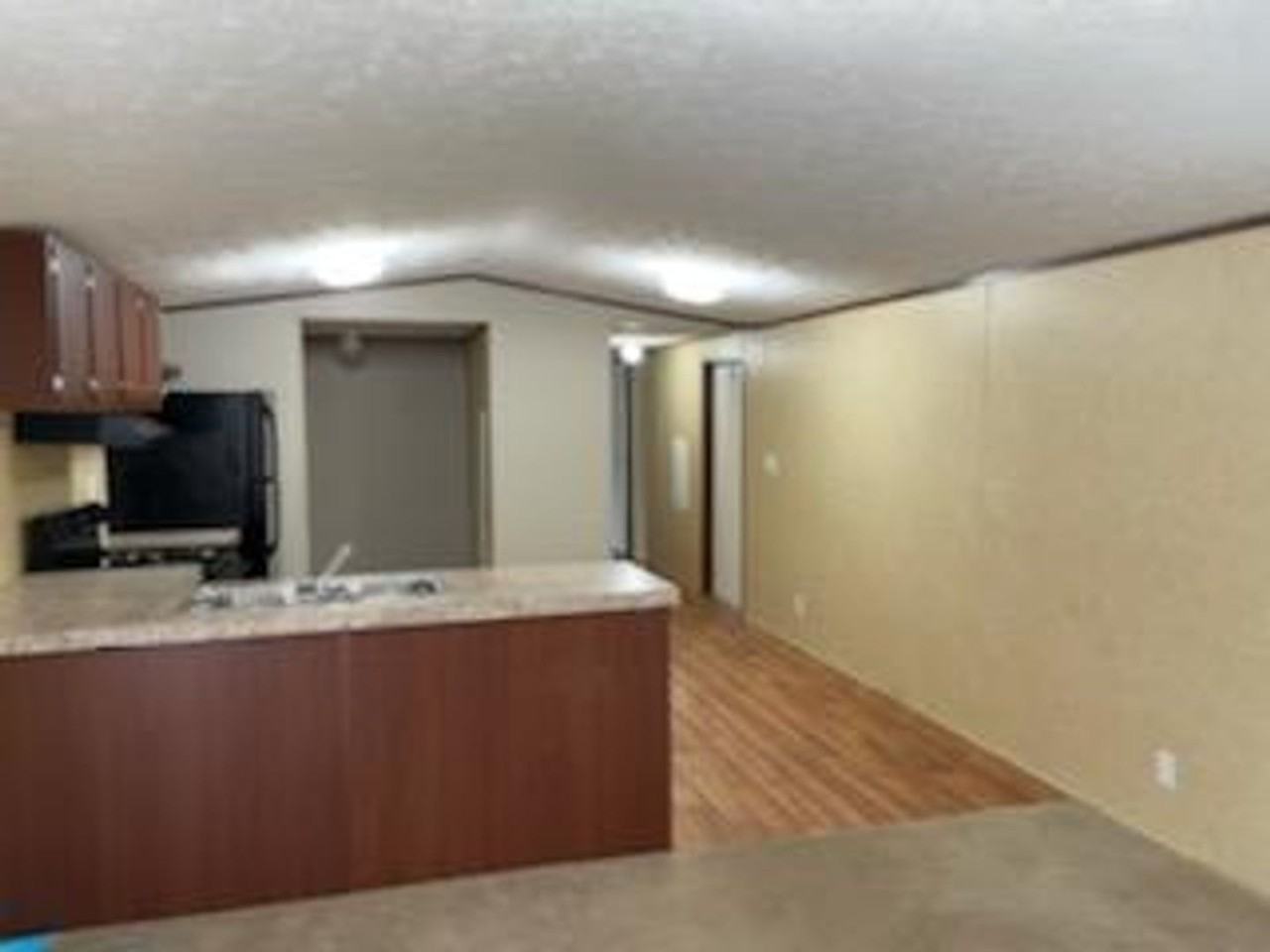 Dickinson Mobile Home Park - Photo 5 of 28