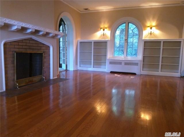 1050 W Shore Rd - Photo 3 of 12