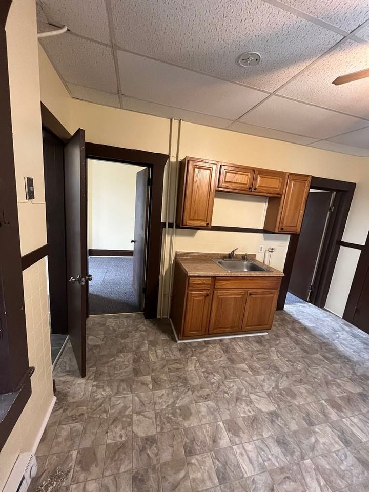 650 High St - Photo 3 of 20