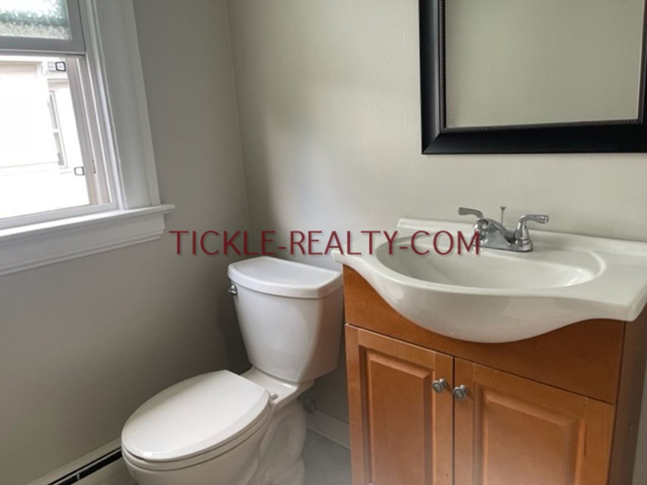 681 Averill  Ave. - Photo 6 of 27