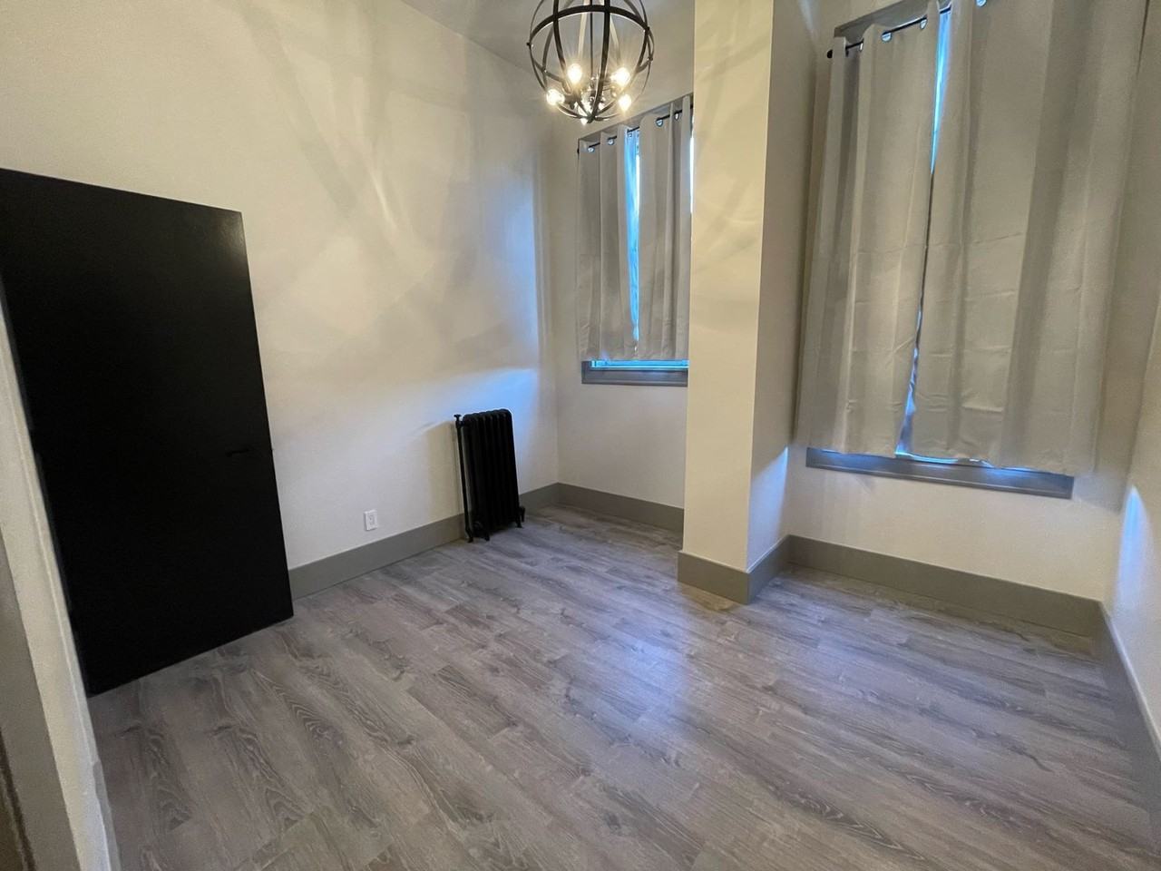 632 W Historic Mitchell St - Photo 2 of 16