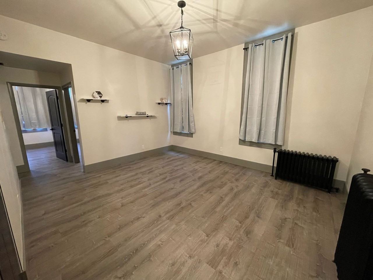 632 W Historic Mitchell St - Photo 3 of 16