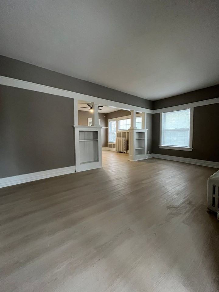 1979 South - Photo 3 of 12