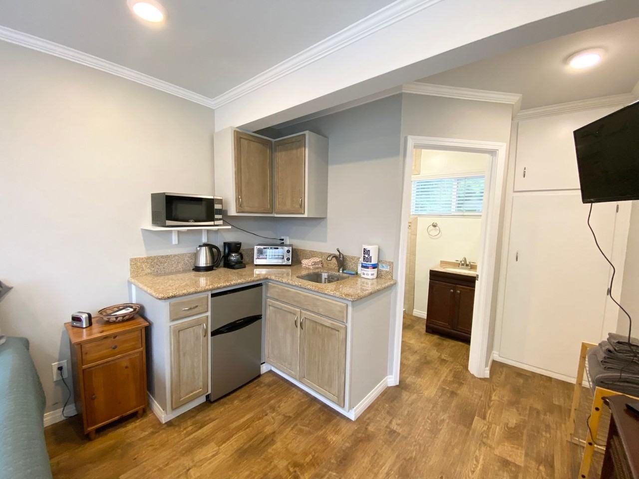 3210 Felton St - Photo 3 of 13