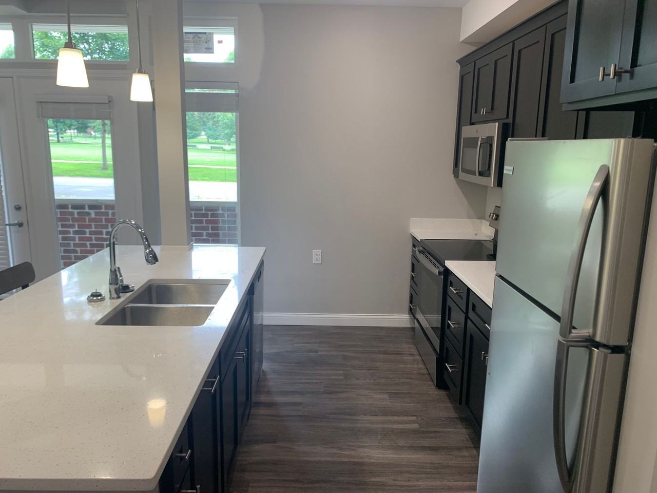 403 W University - Photo 5 of 25