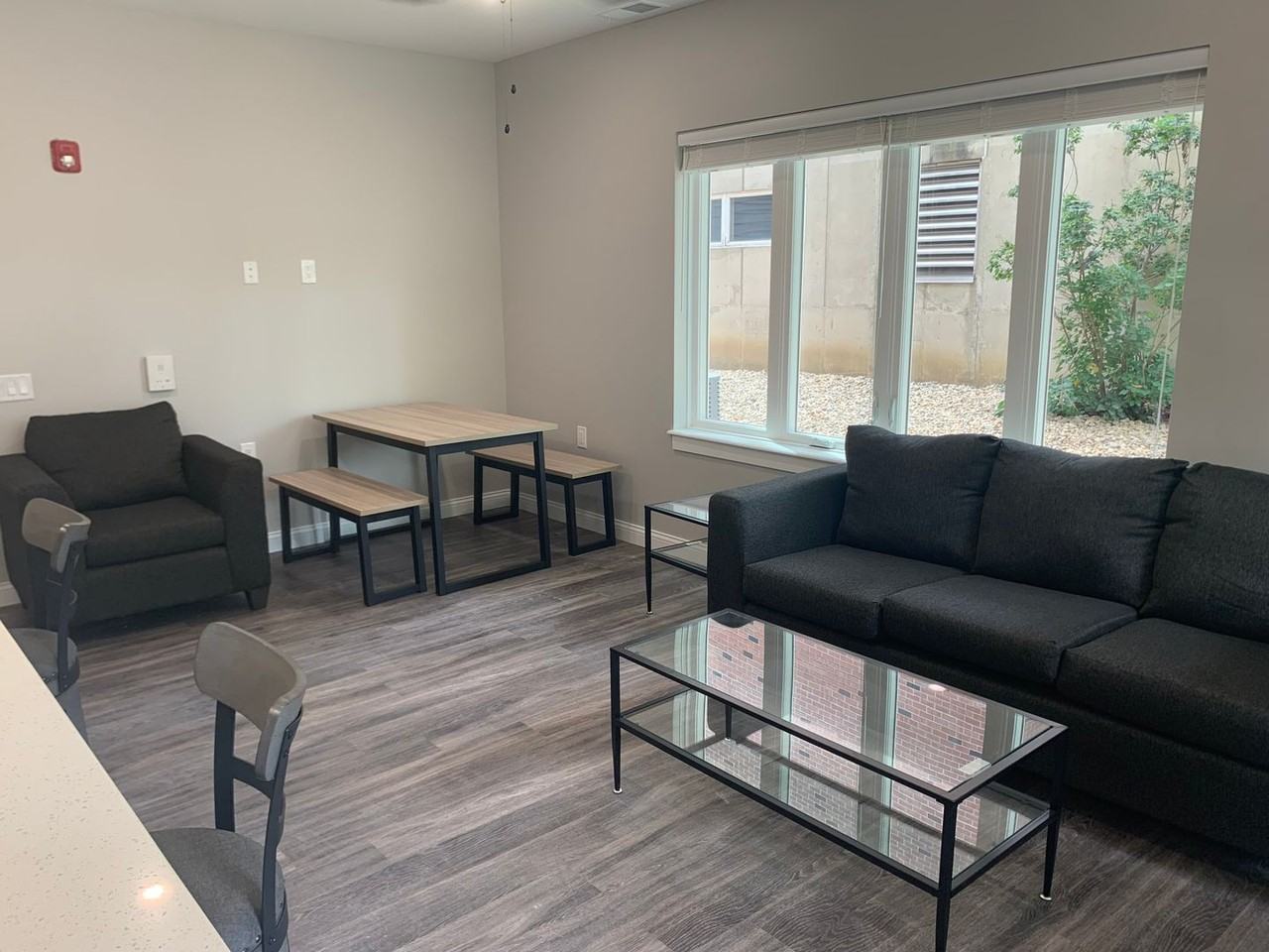 403 W University - Photo 7 of 25