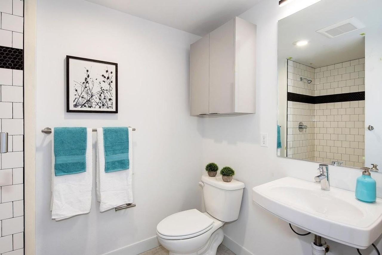 Luna Apartments - Photo 2 of 31