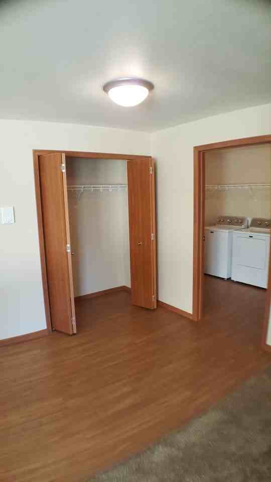 Stonebrook 1 - Photo 2 of 34