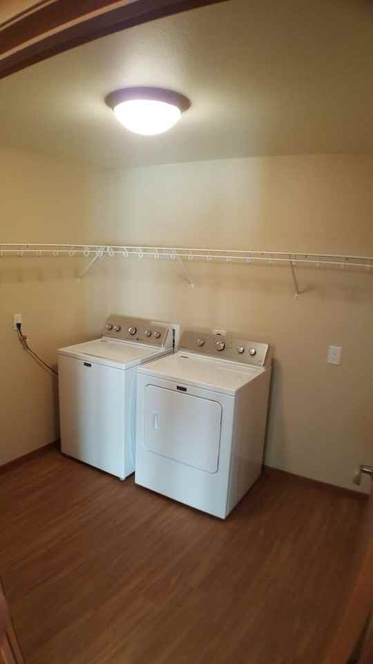 Stonebrook 1 - Photo 4 of 34