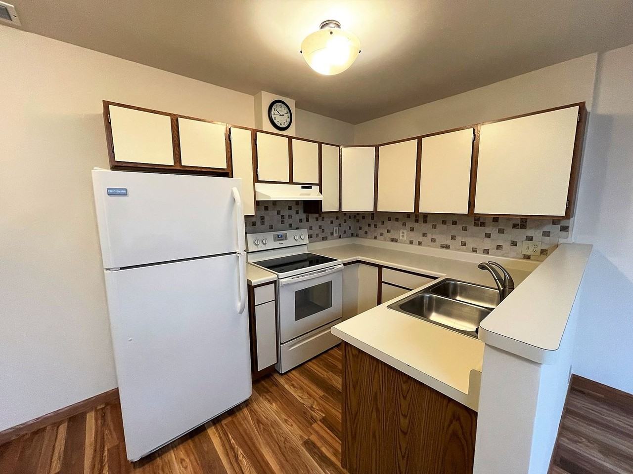 FORM-5707 - Photo 3 of 13