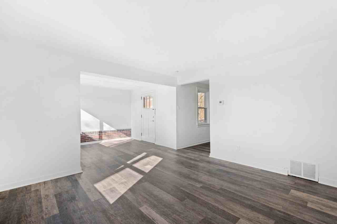 916 Lebanon Ave - Photo 6 of 19