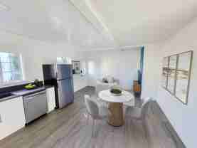 1226 S Manhattan Pl - Photo 1 of 1