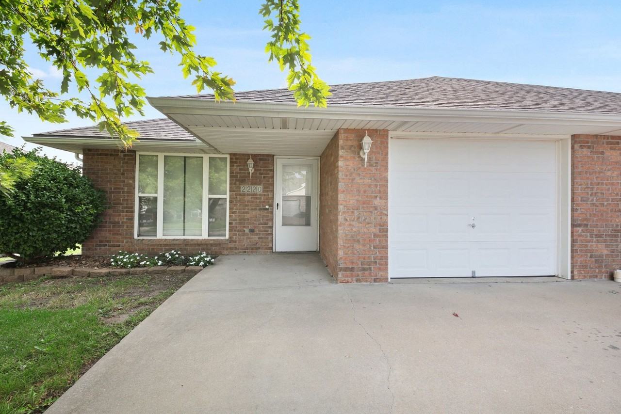 Pleasant Hill C2 - Photo 2 of 16