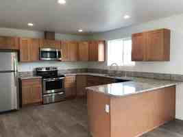 featured image of 613 3rd Ave Ne