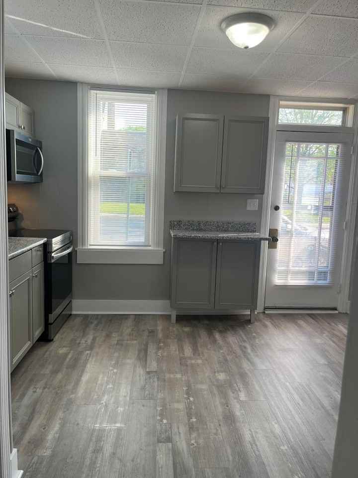 30 N 5th St - Photo 3 of 12