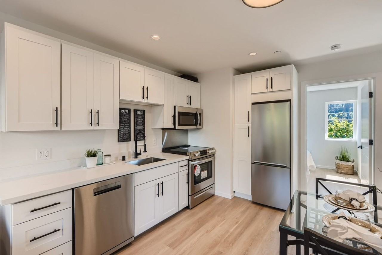 JUDKINS PARK PROPERTIES 1813 - Photo 3 of 6