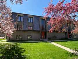 featured image of 3005/3009 Grove Avenue