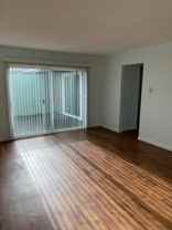 Sh400-402 - Photo 1 of 1