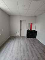 featured image of 5000 N 20th St
