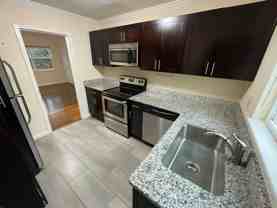 Candler Park Apartments - Photo 1 of 1