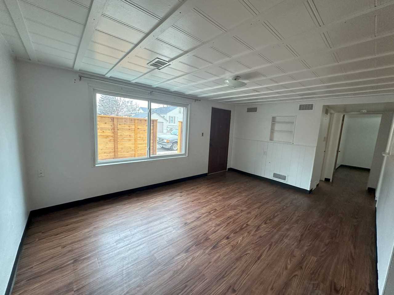 1704 Mathews- 193 - Photo 2 of 10