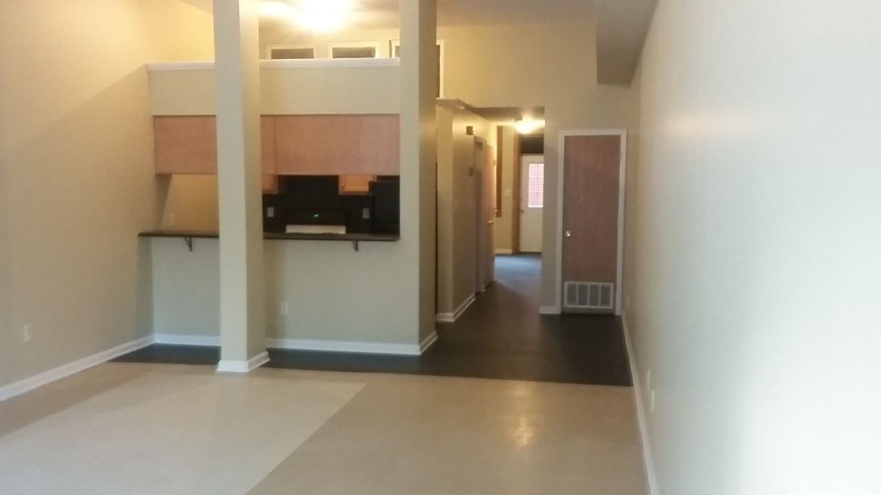 UV Stuart - Photo 3 of 12