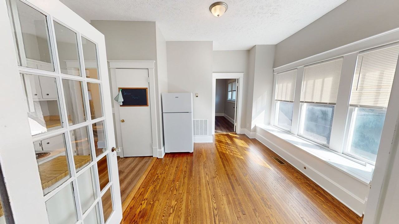 2108 Acklen Ave - Photo 6 of 37