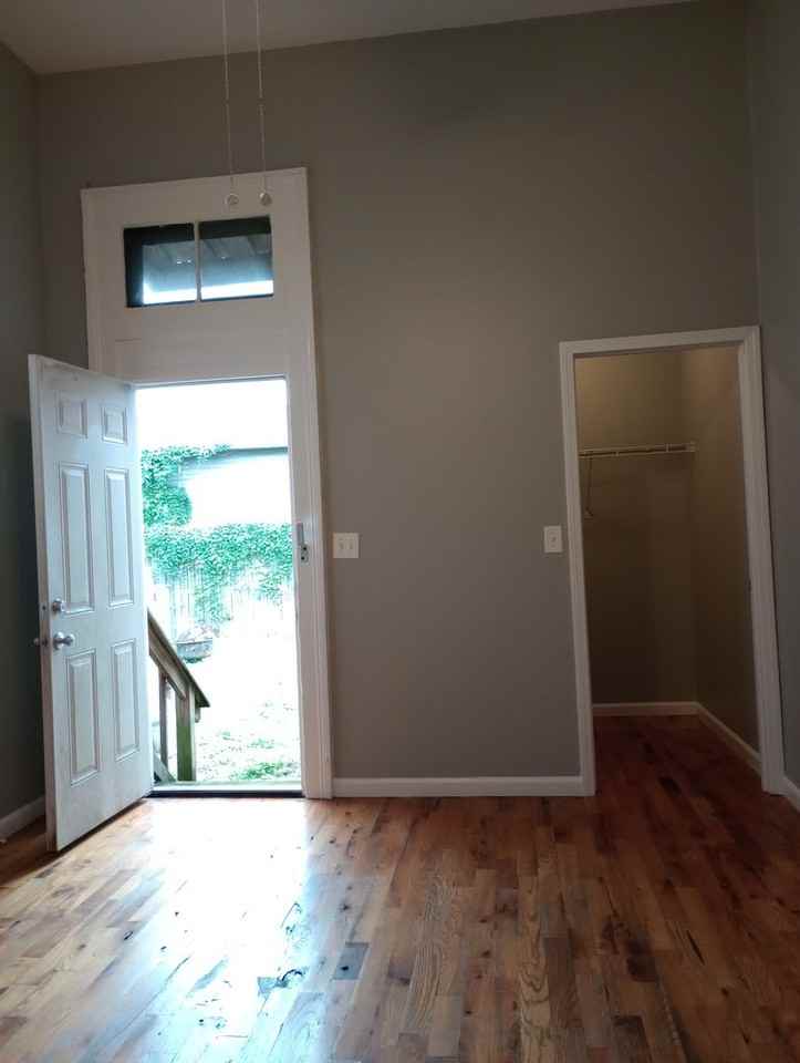 2529-31 Palmyra - Photo 3 of 24