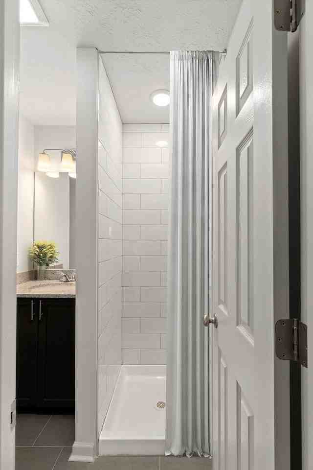 Foxburough Apartments - Photo 7 of 26