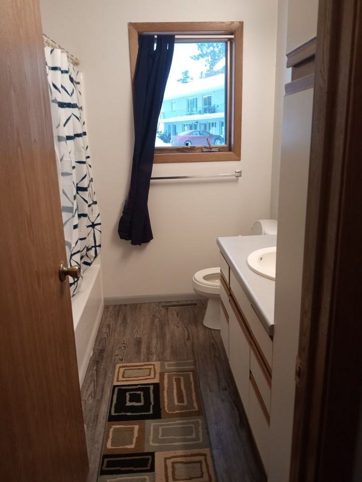 Northwoods Inn LLC - Photo 3 of 16