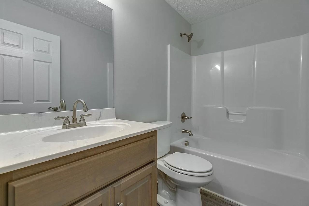 296 Hunt St - Photo 6 of 10