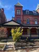 featured image of 622 N 6th St