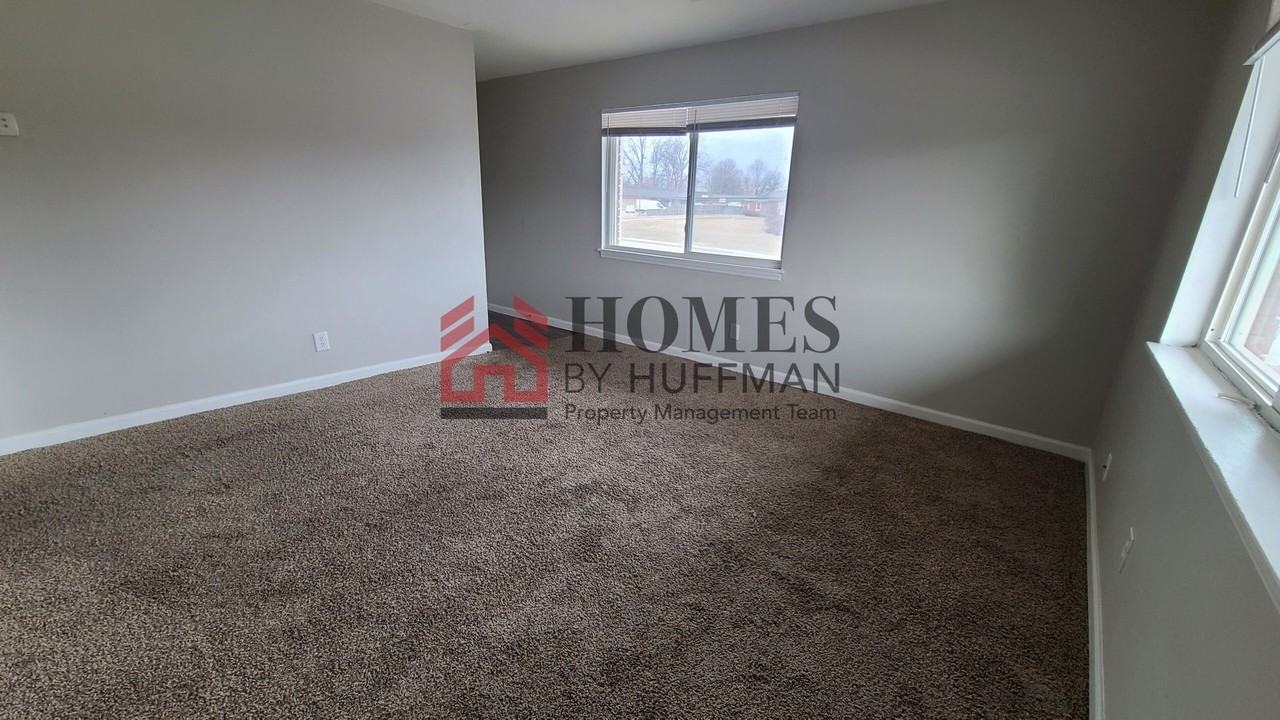 Foster's Cove Portfolio Two - Photo 3 of 8