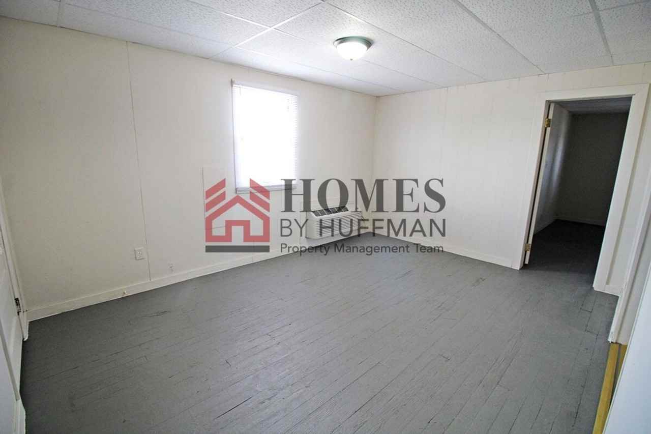 1222 N Second Avenue - Photo 3 of 12