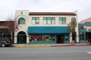 featured image of 612 Lighthouse Ave