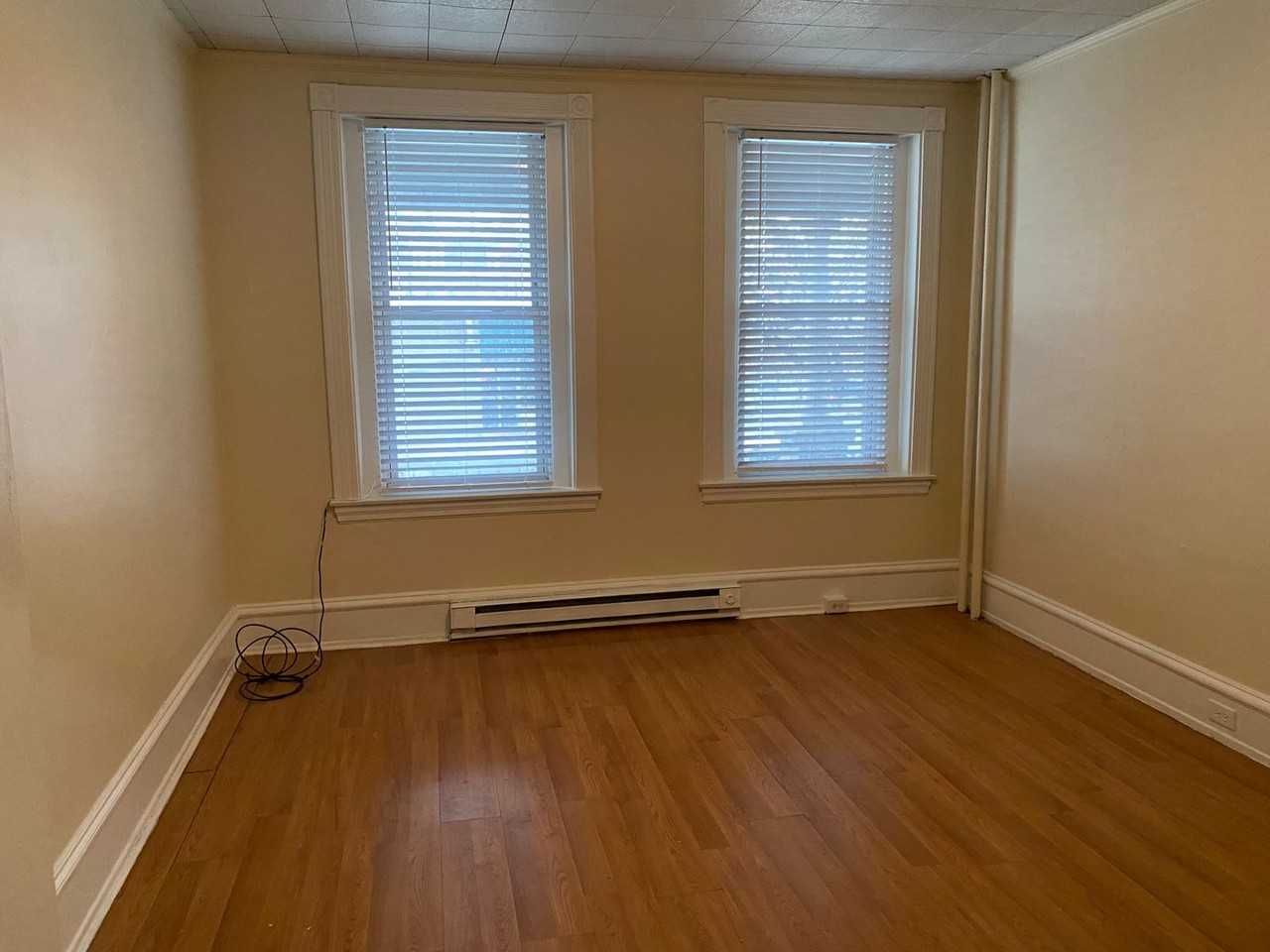 609 W. Orange St. - Photo 3 of 7