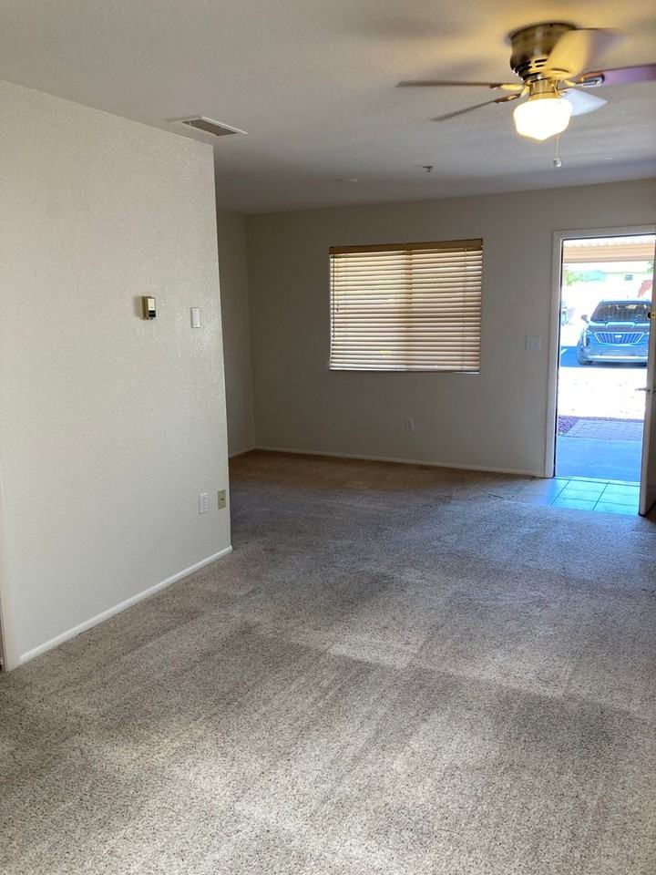 S-1044 Sedona Canyon Apartments - Photo 3 of 28