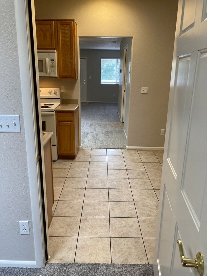 S-1044 Sedona Canyon Apartments - Photo 7 of 28