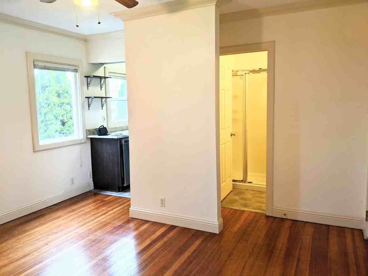 2516 Cornwall Ave #6 - Photo 7 of 13