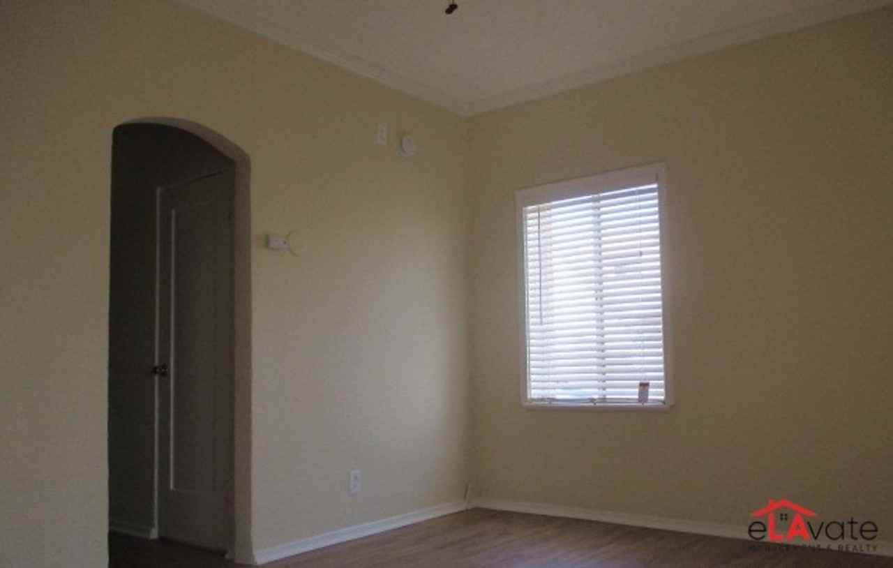 10520 Balboa Blvd. - Photo 2 of 17