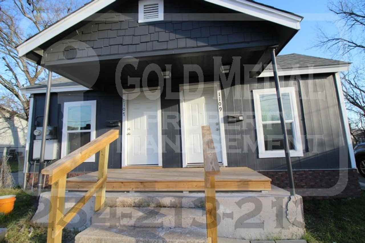 1107-1109 Hall Ave. - Photo 2 of 20