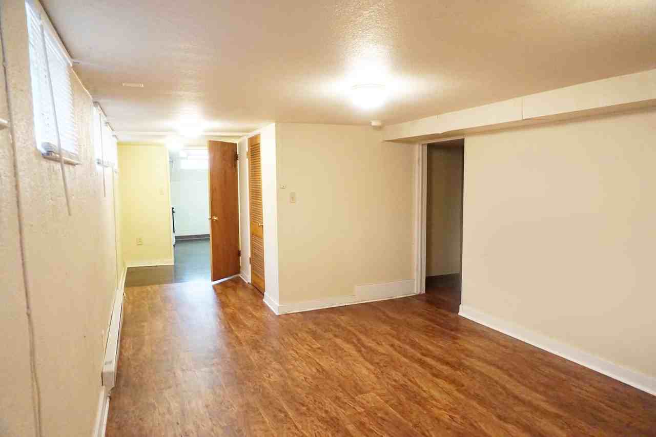 642 South Meldrum Street - Photo 4 of 12