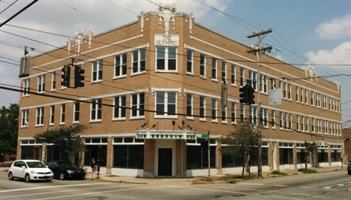 featured image of 227 W Breckinridge St