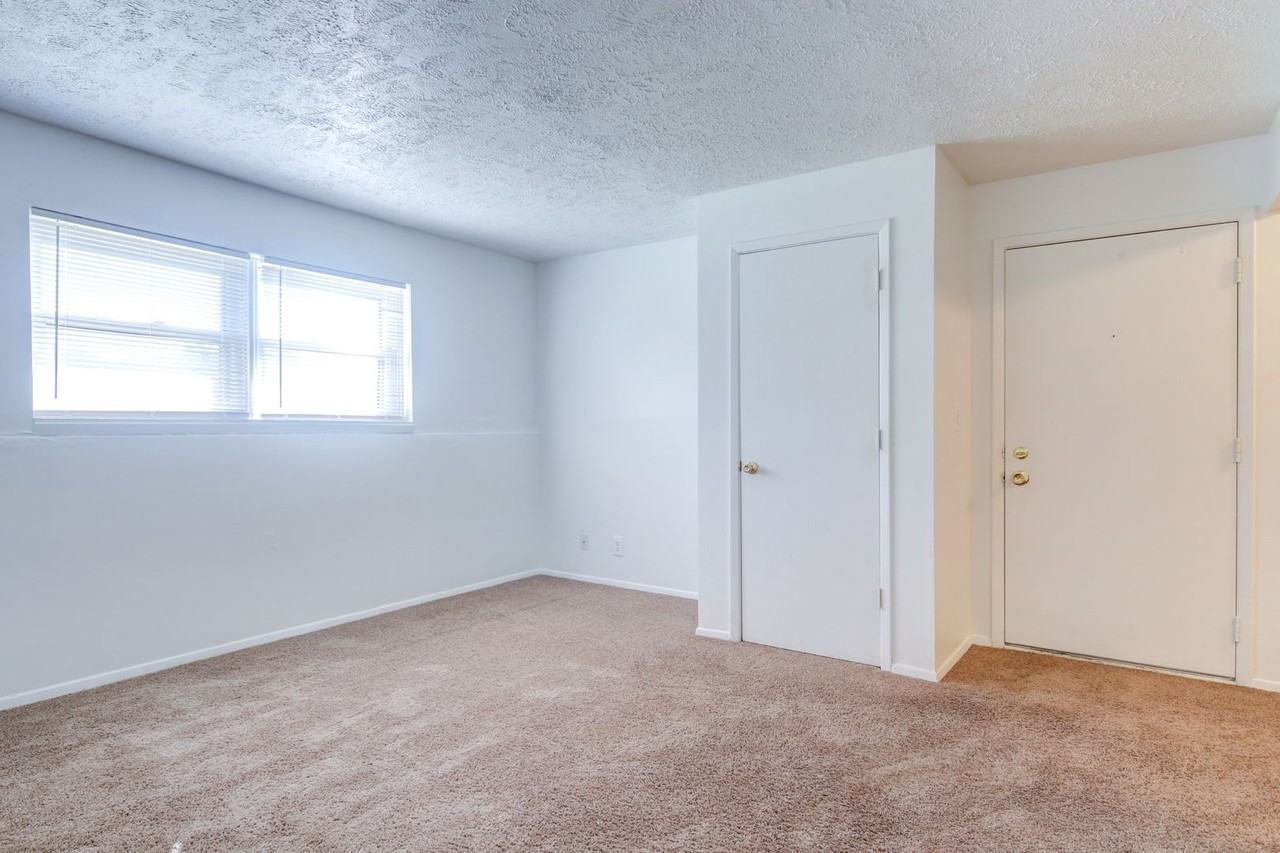 Lakewood Terrace - Photo 2 of 11