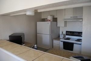 750 N Judge Ely Blvd - Photo 4 of 12