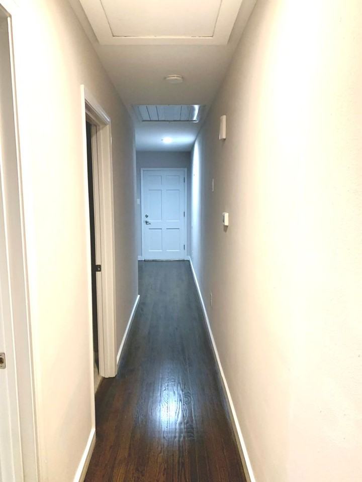2359 Ida Ln - Photo 3 of 8