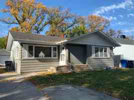 featured image of 1418 12th St N