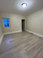 featured image of 22 1/2 Seward Ave